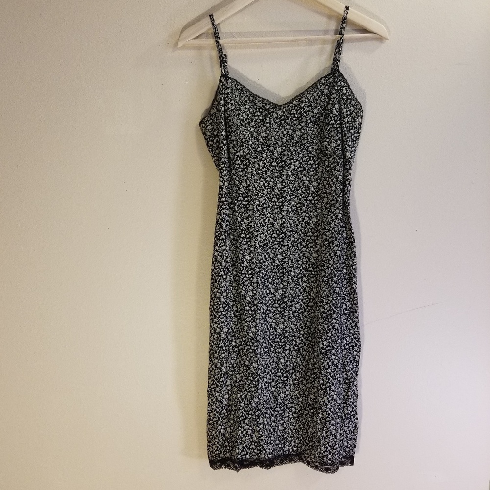 Old Navy black print dress